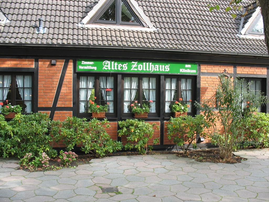 Altes Zollhaus Am Klinikum Hotel Lübeck Kültér fotó