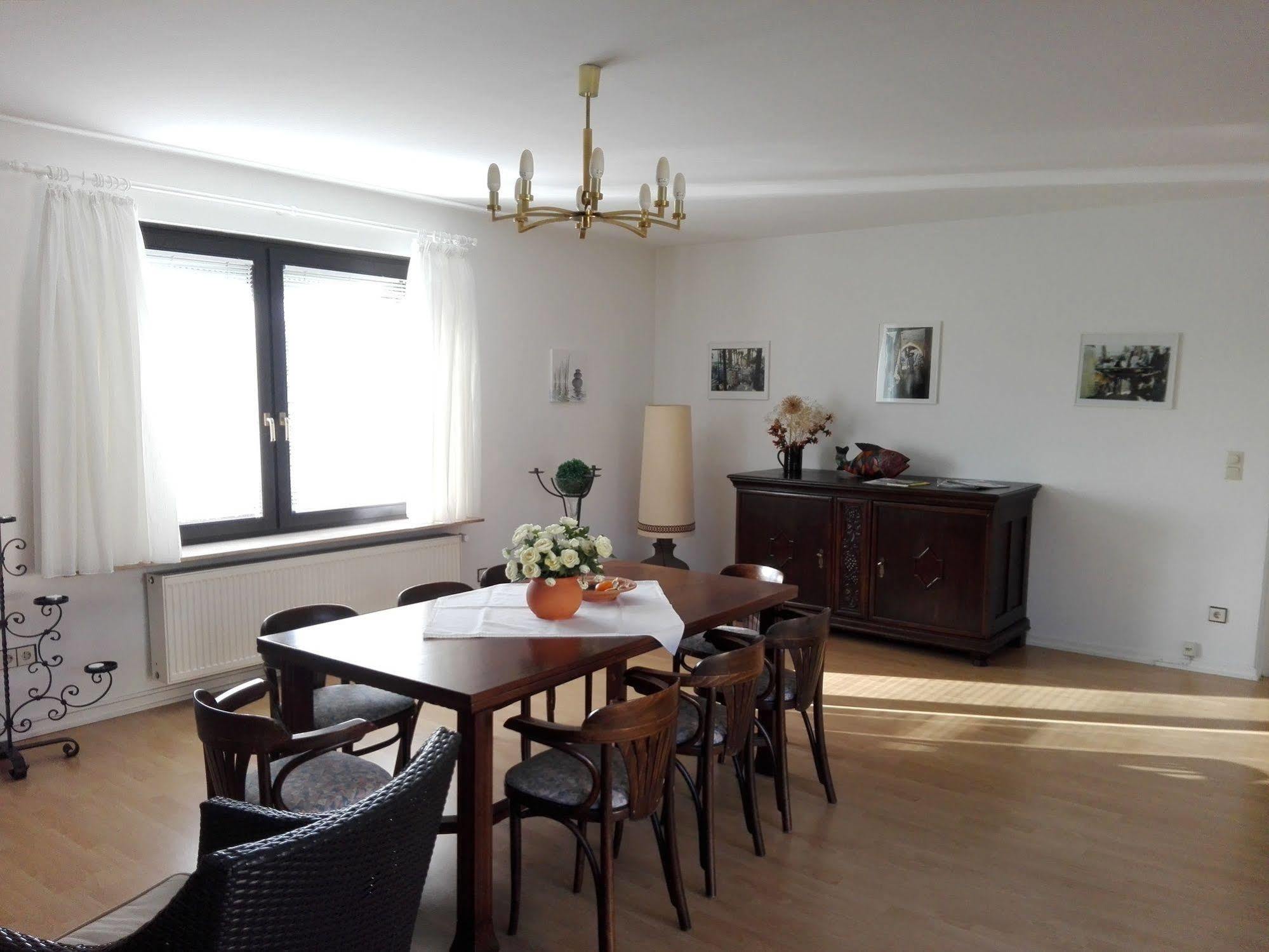 Altes Zollhaus Am Klinikum Hotel Lübeck Kültér fotó