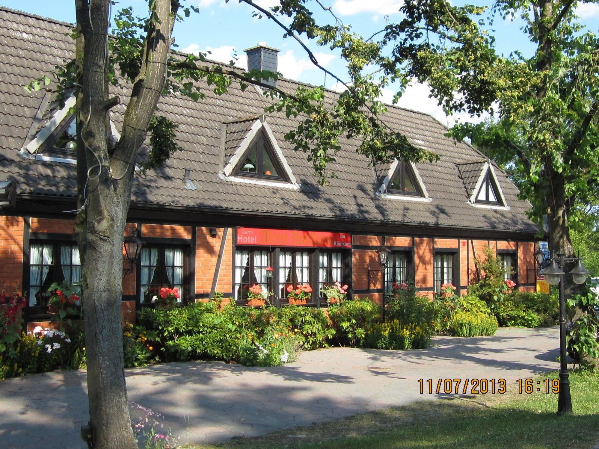Altes Zollhaus Am Klinikum Hotel Lübeck Kültér fotó