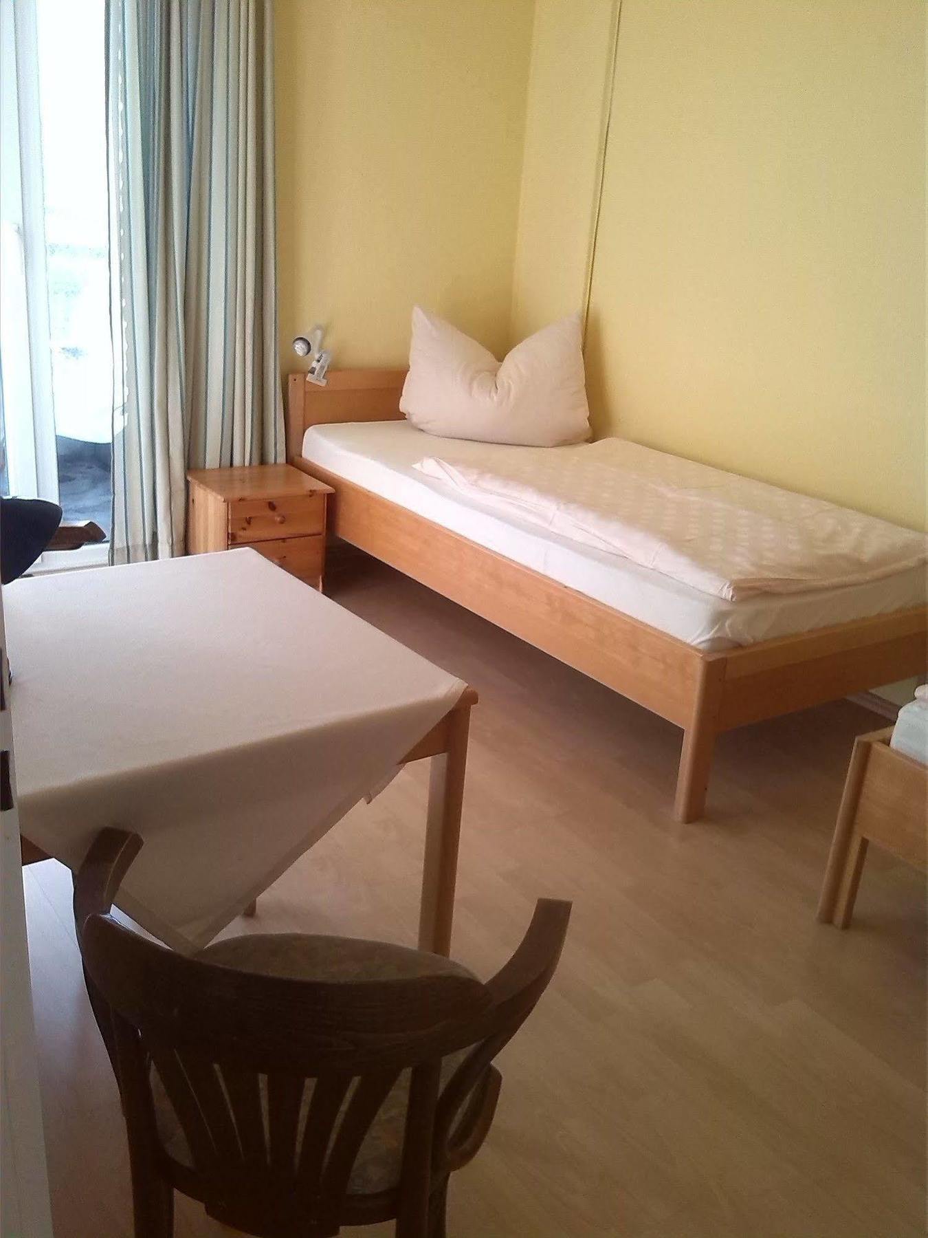 Altes Zollhaus Am Klinikum Hotel Lübeck Kültér fotó