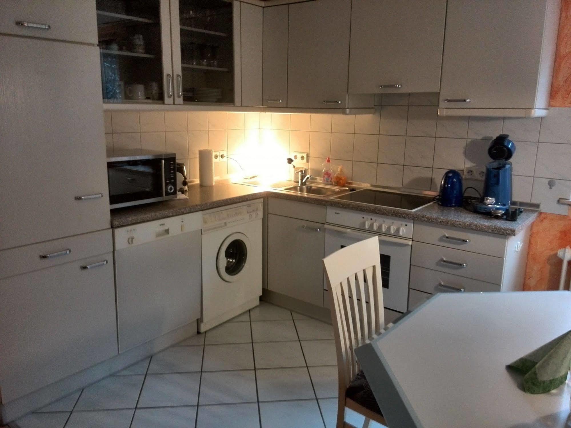 Altes Zollhaus Am Klinikum Hotel Lübeck Kültér fotó